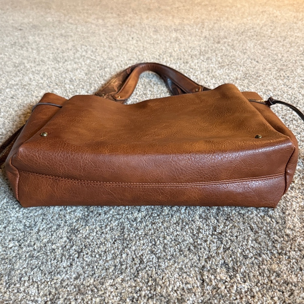 Multi Compartment tote - Picture 6 of 6